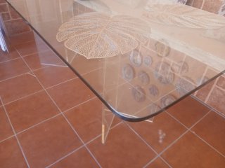 Mesa de cristal para jardín o patio