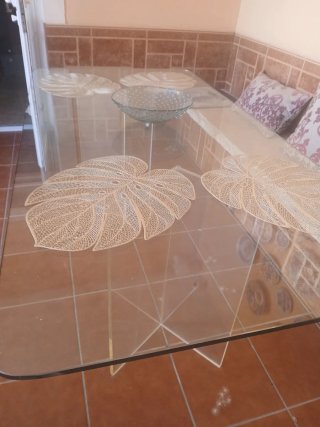 Mesa de cristal para jardín o patio