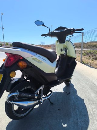 Keeway Flash 50cc Scooter