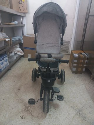 Triciclo infantil gris