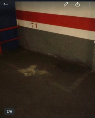 Plaza Parking moto barrio Gracia