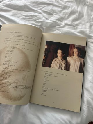 Los otros: El libro - Guion