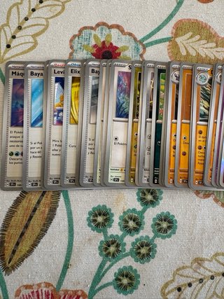 Cartas Pokémon Exeggutor Básico