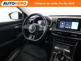 MG eHS 1.5 T-GDI Plug-in Hybrid Luxury