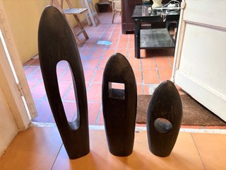 Juego 3 Esculturas Madera Oscura