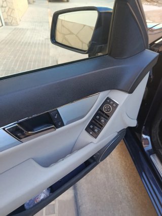 Mercedes-Benz Clase C 2011