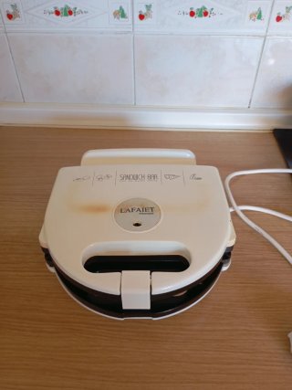 Sandwichera Eléctrica