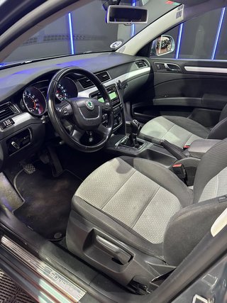 SKODA SUPERB II Station Wagon 2.0 TDI 16V 140