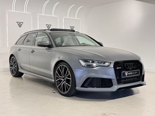 AUDI RS6 Avant 4.0 TFSI performance QUATTRO Tip.