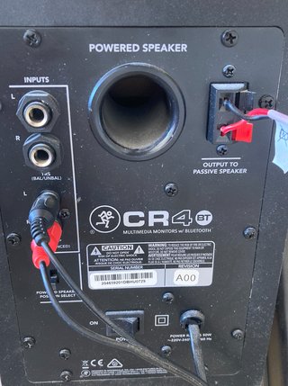 Altavoces Mackie CR4BT (necesitan reparación)