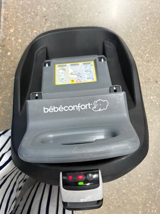 Portabebés Bebeconfort + Base Isofix
