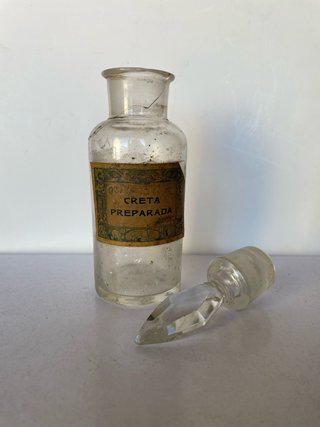Botella antigua farmacia