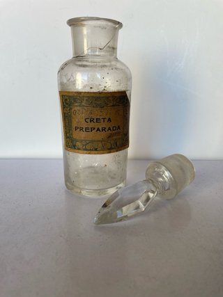 Botella antigua farmacia