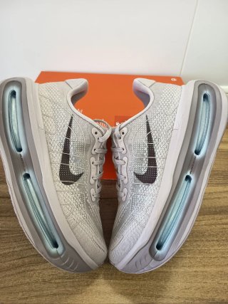 Nike Vomero Premium Talla 40