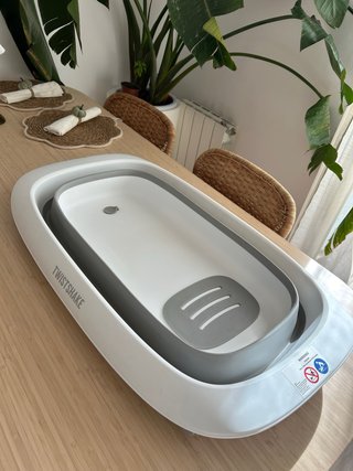 Bañera Bebé Twistshake con Soporte
