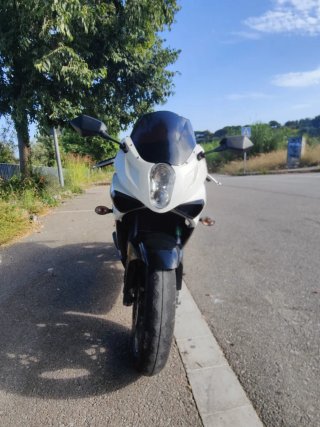 Hyosung GT650R 650cc 2010