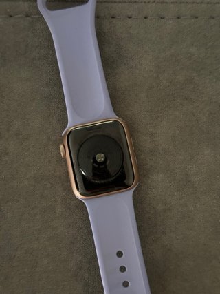 Apple Watch SE Rose Gold
