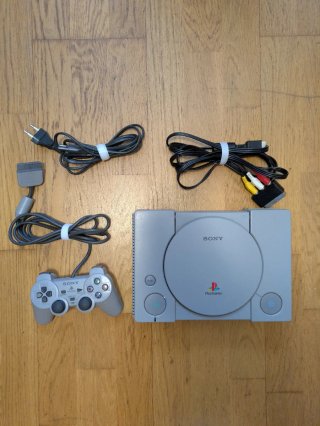 PlayStation 1 Dual Shock con caja
