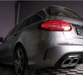 Difusor de paragolpes trasero para Mercedes Clase
