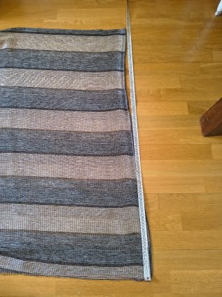 2 metros de tela para cortinas. Aire masculino