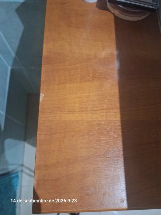 Mueble de baño madera con lavabo