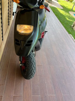 Piaggio Typhoon Scooter Negra