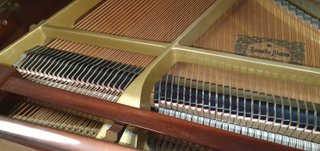 Piano de Cola Yamaha G1, sin uso. como nuevo.