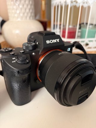 Cámara Sony Alpha 7 III + 3 objetivos + Accesorios