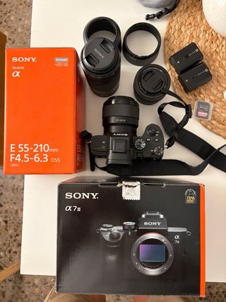 Cámara Sony Alpha 7 III + 3 objetivos + Accesorios