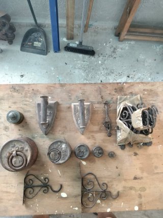 Antigüedades Hierro Forjado y Pesas