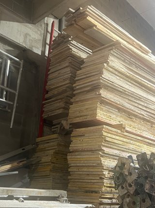 Material de Encofrado se vende junto o separado