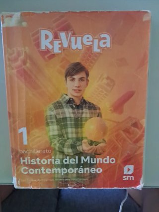 Libro de Historia del mundo contemporaneo 1⁰ Bach