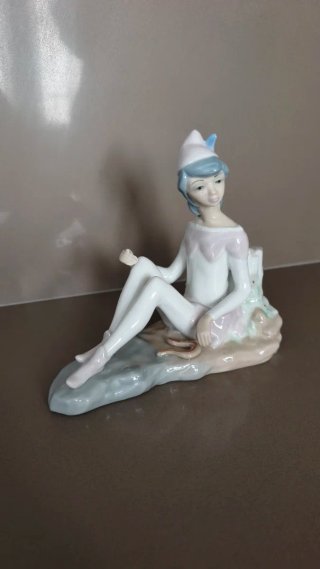 Figura Duende Porcelana de Casades