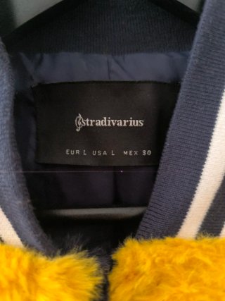 Chaqueta pelo azul y amarillo