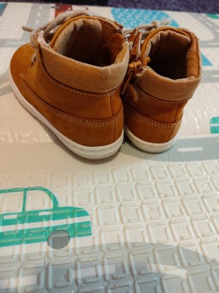 Botas Camel OTS Talla 24