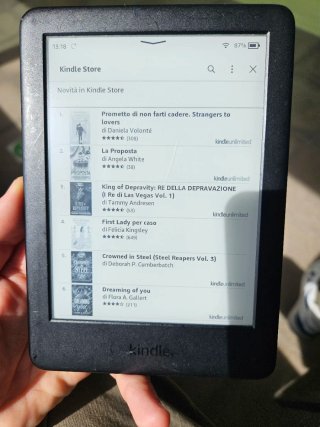 Amazon Kindle 10