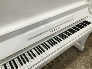 Piano Vertical Yamaha U3 Blanco Garantía 15 años