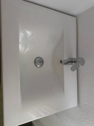 Mueble de baño con lavabo en Chiclana