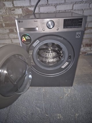 Lavadora LG ThinQ 9kg