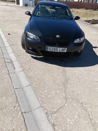 BMW 330 e92