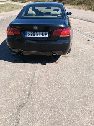 BMW 330 e92