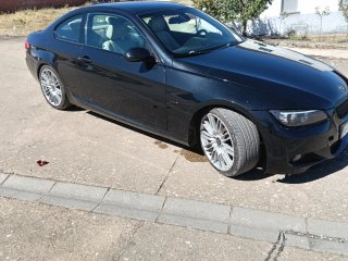BMW 330 e92