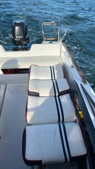 Lancha 450 rio top con motor 40hp 4T y atraque