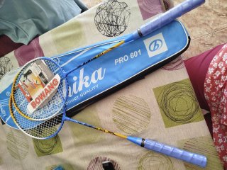 Funda Boshika PRO 601  y raquetas de bádminton