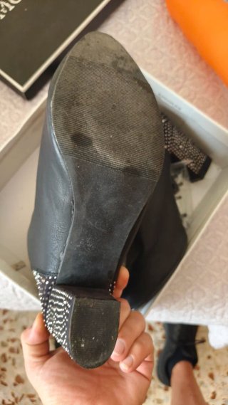 Botines negros mujer con pedrería