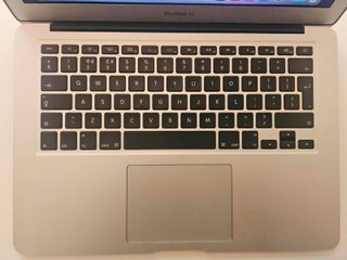 MacBook Air 13 2015 i7 2.2GHz 8GB RAM 256GB SSD