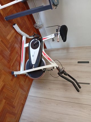 Bicicleta Spinning Estática BH