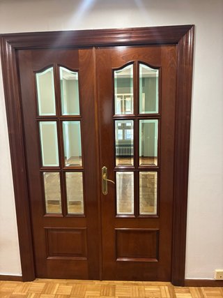 Puerta de interior de madera