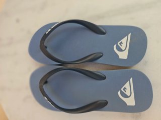 Chanclas Quiksilver Talla 41 Azul y Negro