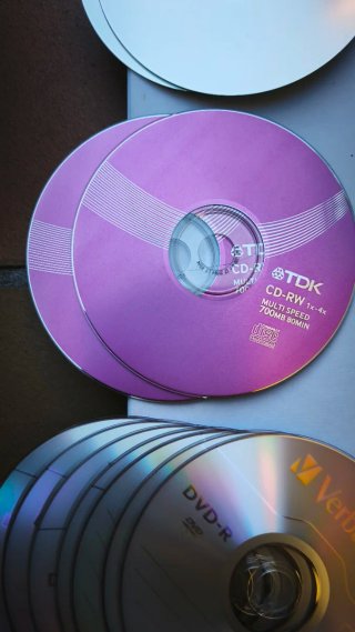 Lote CD y DVD grabables/regrabables Verbatim TDK E
